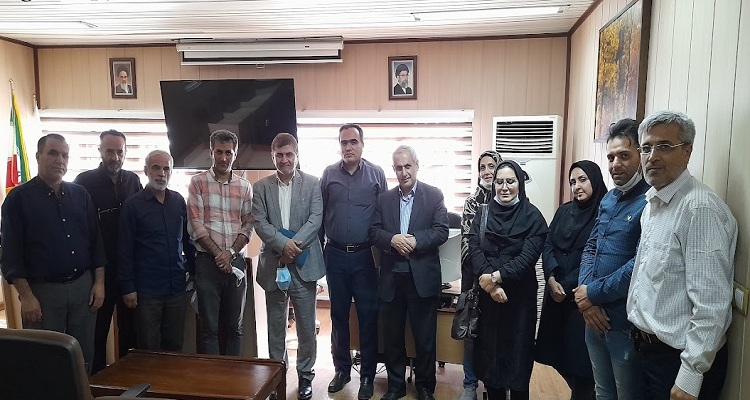 برگزاری نشست رئیس و معاون اداری-مالی دانشکده علوم پزشکی با همکاران غیرهیات علمی