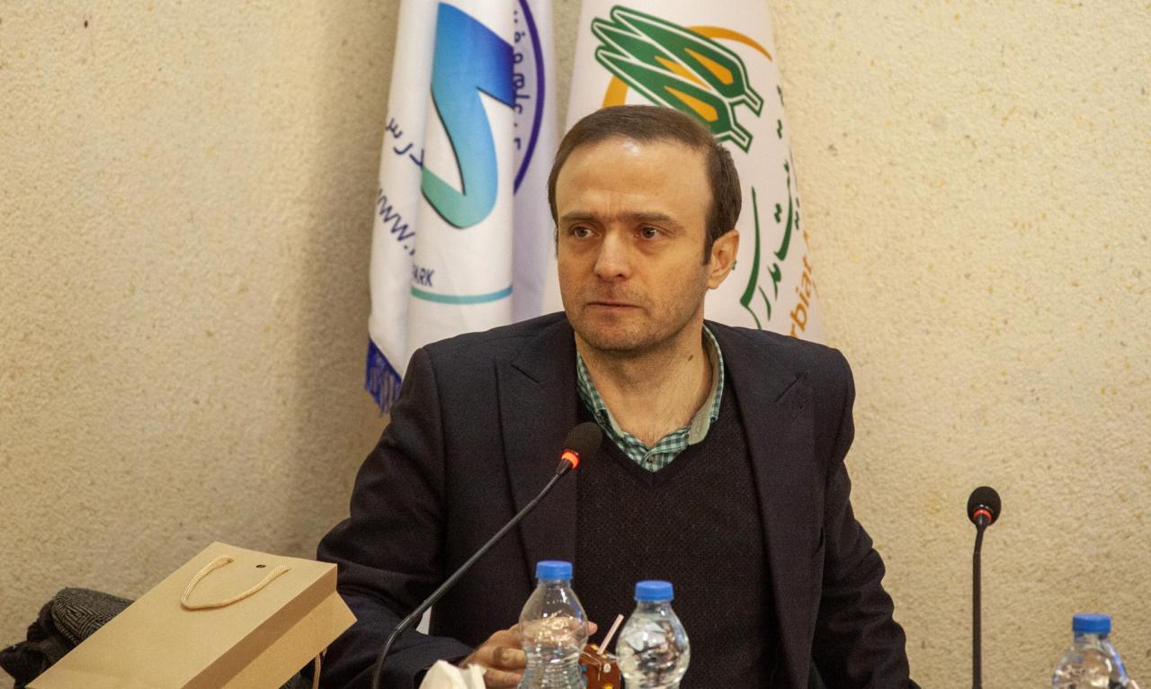  بررسی سند راهبردی فرهنگی و اجتماعی در نشست شورای دانشگاه 