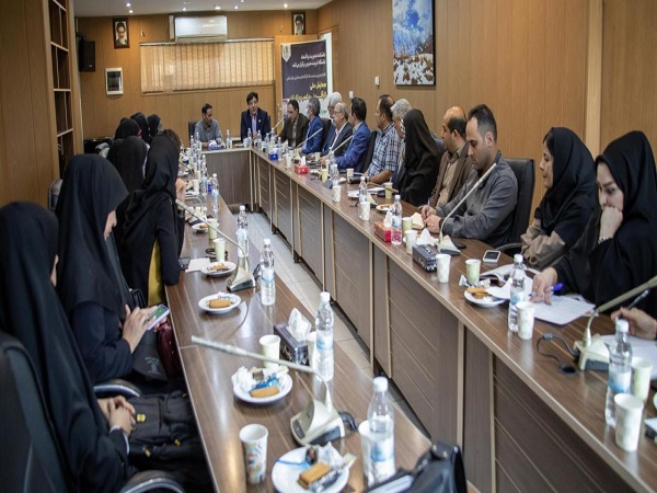 جلسه افتتاحیه پیش نشست ها و سخنرانی های علمی «همایش ملی کارآفرینی و کسب و کار زنان» برگزار شد