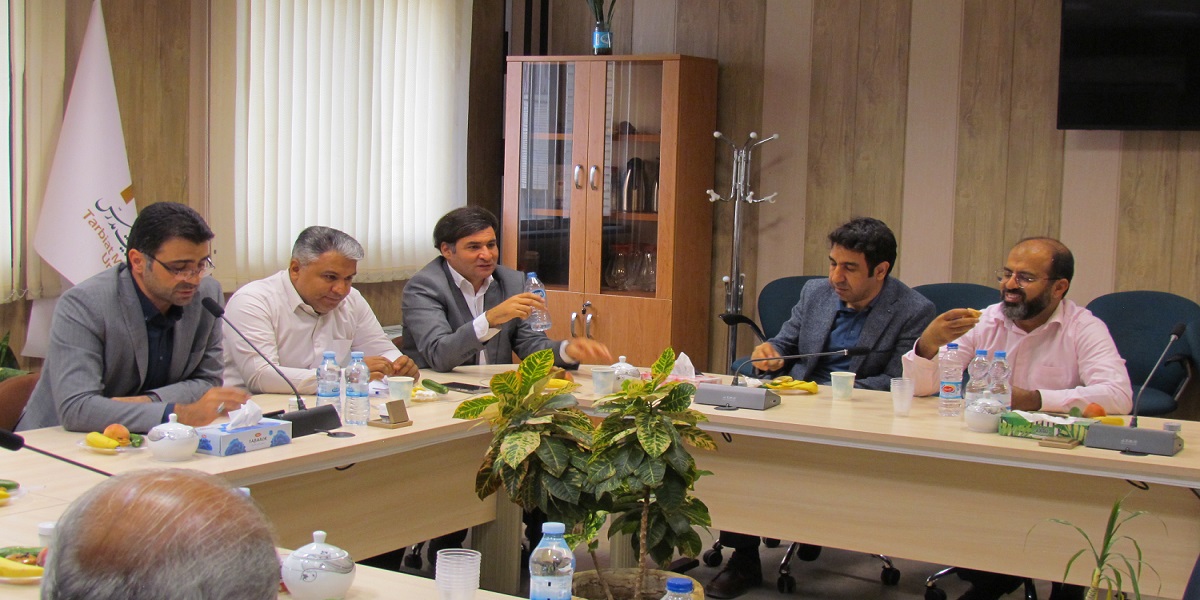 برگزاری جشن عید غدیر در دانشکده هنر و معماری