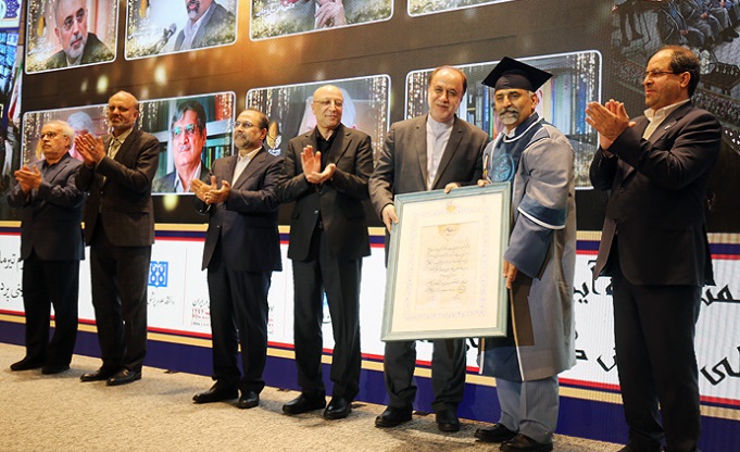  اعطای «نشان عالی دانش» به عضو هیات علمی دانشگاه تربیت مدرس 
